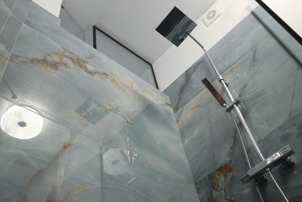 Agnes Apartment Filopappou Афіни Екстер'єр фото
